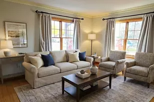 138 N Eastern Ave, Bartlett, IL 60103 - Photo 4