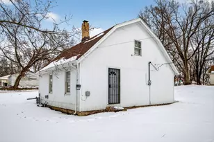 1622 E Cornell Ave, Springfield, IL 62703 - Photo 2