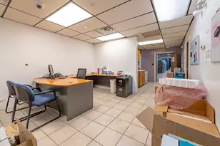 526 N Ashland Ave, Chicago, IL 60622 - Photo 6