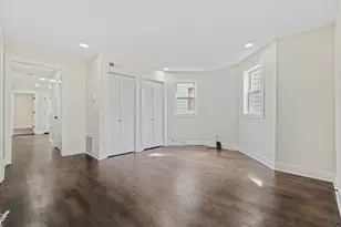 9419 S St Lawrence Ave, Chicago, IL 60619 - Photo 18