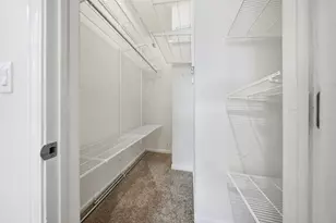 1354 N Campbell Ave, Chicago, IL 60622 - Photo 12