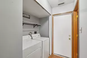 12539 S Quinn Dr, Alsip, IL 60803 - Photo 12