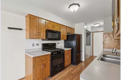 12539 S Quinn Drive #402, Alsip, IL 60803 - Photo 10