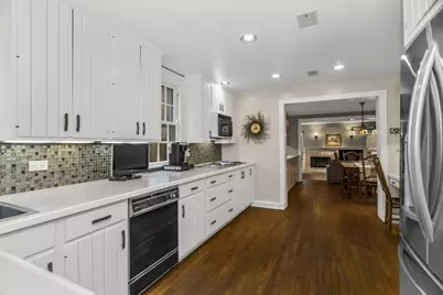 2717 Harrison Street, Evanston, IL 60201 - Photo 4