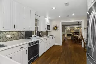 2717 Harrison St, Evanston, IL 60201 - Photo 4