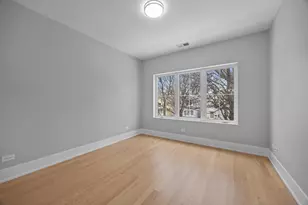 2323 W Farragut Ave, Chicago, IL 60625 - Photo 36