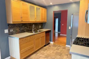 1155 Silverwood Ct, Wheeling, IL 60090 - Photo 2