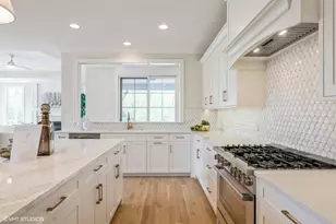 [Address not provided], Willowbrook, IL 60527 - Photo 10