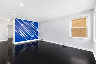 504 N Irving Ave, Hillside, IL 60162 - Photo 4