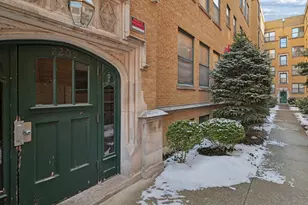 7209 S Yates Blvd, Chicago, IL 60649 - Photo 2