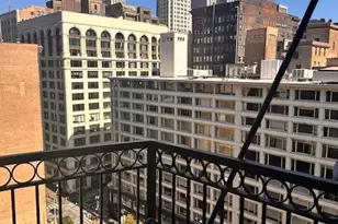 8 W Monroe St, Chicago, IL 60603 - Photo 12