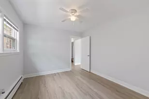 8320 W Irving Park Rd, Chicago, IL 60634 - Photo 10