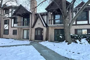 2807 Glenwood Lansing Rd, Lynwood, IL 60411 - Photo 1