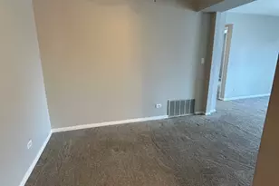 12741 S La Crosse Ave, Alsip, IL 60803 - Photo 4