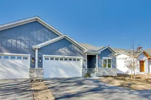 898 N Quentin Rd, Palatine, IL 60067 - Photo 2