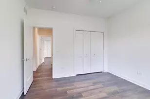 898 N Quentin Rd, Palatine, IL 60067 - Photo 20