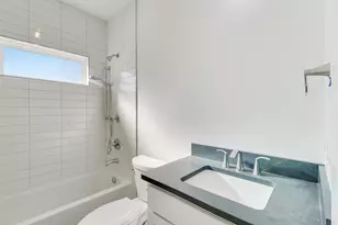 805 W Poplar St, Palatine, IL 60067 - Photo 16