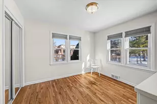 137 Highwood Ave, Highwood, IL 60040 - Photo 18