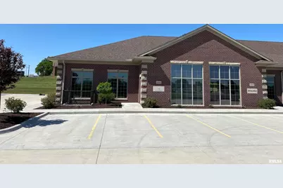 3642 Utica Ridge Road, Bettendorf, IA 52722 - Photo 10