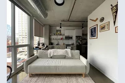 810 N Clark Street #901, Chicago, IL 60654 - Photo 6