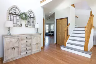 406 S Palmer Dr, Bolingbrook, IL 60490 - Photo 2