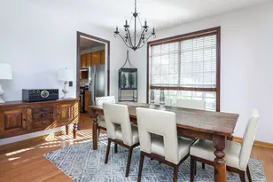 406 S Palmer Dr, Bolingbrook, IL 60490 - Photo 4