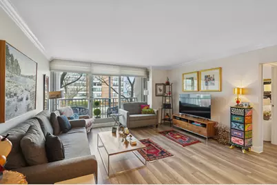 1625 Sheridan Road #204, Wilmette, IL 60091 - Photo 2