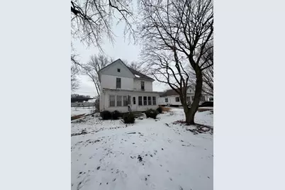 320 W Hack Street, Cullom, IL 60929 - Photo 1