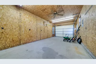 321 E Chamberlin Street, Dixon, IL 61021 - Photo 52