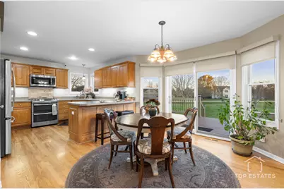 2303 Fox Bluff Lane, Spring Grove, IL 60081 - Photo 12