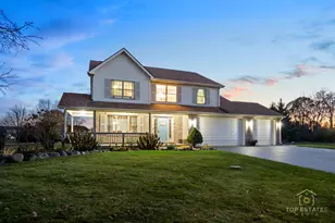 2303 Fox Bluff Ln, Spring Grove, IL 60081 - Photo 38