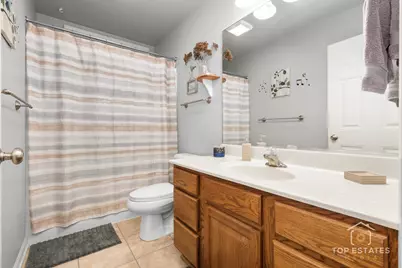 2303 Fox Bluff Lane, Spring Grove, IL 60081 - Photo 30