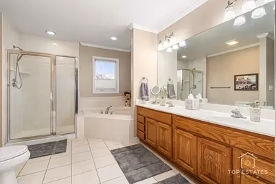 2303 Fox Bluff Lane, Spring Grove, IL 60081 - Photo 26