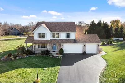 2303 Fox Bluff Lane, Spring Grove, IL 60081 - Photo 2