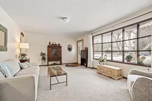 3906 Leominster Ave, Joliet, IL 60431 - Photo 6