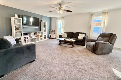 1013 Daniel Street, Plano, IL 60545 - Photo 4