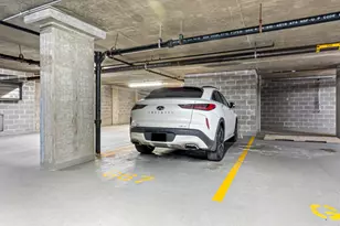 421 W Huron St, Chicago, IL 60654 - Photo 20