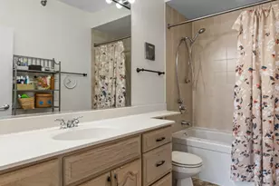 421 W Huron St, Chicago, IL 60654 - Photo 10