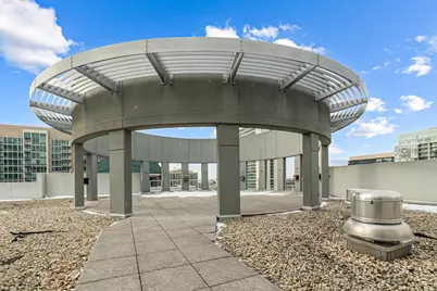 421 W Huron Street #805, Chicago, IL 60654 - Photo 18