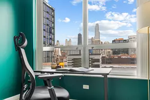 421 W Huron St, Chicago, IL 60654 - Photo 12