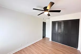 1313 Cass Ln E, Westmont, IL 60559 - Photo 14