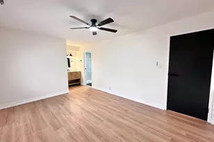 1313 Cass Ln E, Westmont, IL 60559 - Photo 8