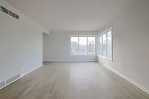 371 Bensley Ave, Calumet City, IL 60409 - Photo 14