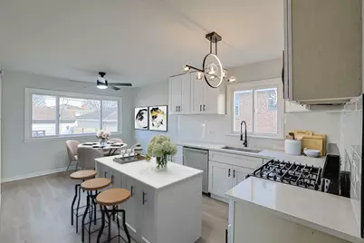 371 Bensley Avenue, Calumet City, IL 60409 - Photo 6