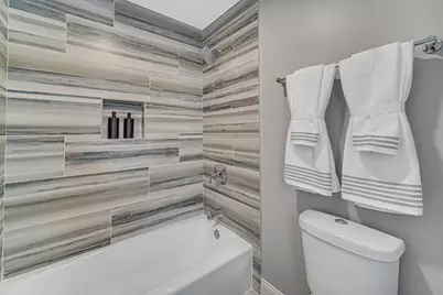 967 W Bauer Road, Naperville, IL 60563 - Photo 16