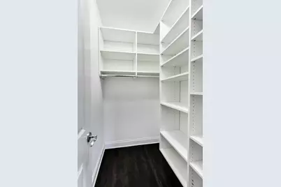 [Address not provided], Chicago, IL 60657 - Photo 18