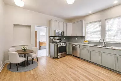 6503 N Maplewood Avenue, Chicago, IL 60645 - Photo 10