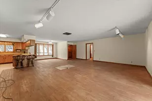 382B County Rd 2600 N, Mahomet, IL 61853 - Photo 8