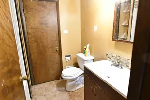 17032 Cregier Ave, South Holland, IL 60473 - Photo 20