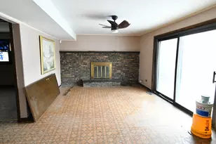 17032 Cregier Ave, South Holland, IL 60473 - Photo 12